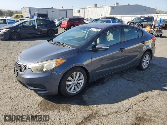2016 Kia Forte LX z VIN KNAFX4A6XG5508678, wystawiony jako Copart lot #59153665 z przebiegiem 110 120 mil mil oraz Szkoda całkowita • Salvage title. Historia ofert i sprzedaży dostępna na DreamBid. Obrazek 1.