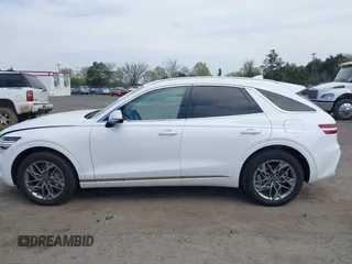 2024 Genesis GV70 2.5T with VIN 5NMMADTB8RH014051, listed as a IAAI auction lot 42016285 with 9,671 mi miles and . Bid and sale history available at DreamBid. Image 14.
