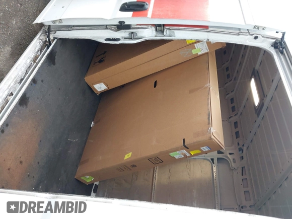 2018 Ram ProMaster Cargo with VIN 3C6URVJG9JE153637, listed as a IAAI auction lot 41877822 with 73,489 mi miles. Bid and sale history available at carsss.com. Image 8.
