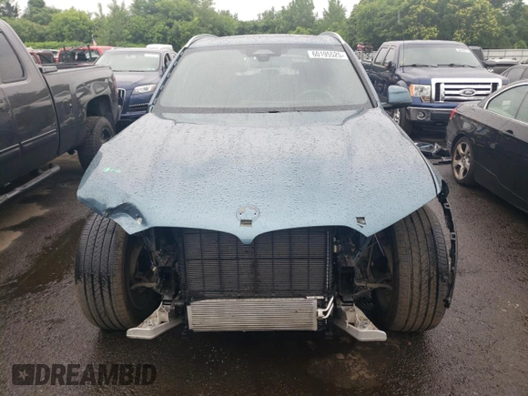 2024 BMW X5 xDrive40i with VIN 5UX23EU02R9T63818, listed as a Copart auction lot 60195525 with 26,773 mi miles and Salvage title. Bid and sale history available at DreamBid. Image 5.