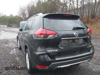 2018 Nissan Rogue SV with VIN KNMAT2MV1JP622161, listed as a IAAI auction lot 42012618 with 123,427 mi miles and . Bid and sale history available at DreamBid. Image 12.