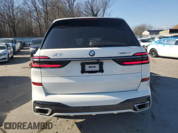2024 BMW X7 xDrive40i with VIN 5UX23EM05R9S88273, listed as a Copart auction lot 88320765 with 17,443 mi miles and Salvage Title. Bid and sale history available at carsss.com. Image 6.