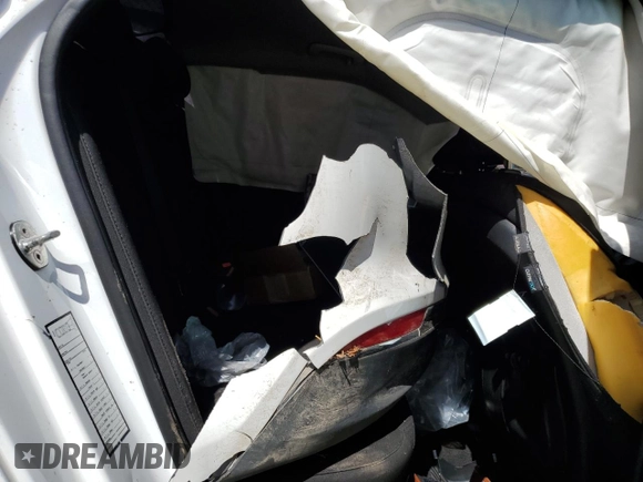 2018 Kia Optima LX z VIN 5XXGT4L32JG190337, wystawiony jako Copart lot #52022945 z przebiegiem Nie podano mil oraz Szkoda całkowita • Salvage title. Historia ofert i sprzedaży dostępna na DreamBid. Obrazek 10.