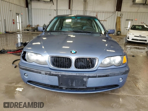 2002 BMW 3 Series 325i with VIN WBAEV33442KL75224, listed as a Copart auction lot 42778095 with 229,867 mi miles and Non Repairable. Bid and sale history available at carsss.com. Image 5.