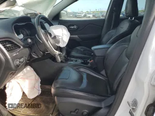 2022 Jeep Cherokee Latitude Lux с VIN 1C4PJLMX8ND509001, выставлен на аукционе Copart как лот 86527224 с пробегом 33 774 миль миль и Списание • Salvage title. История ставок и продаж доступна на DreamBid. Изображение 7.