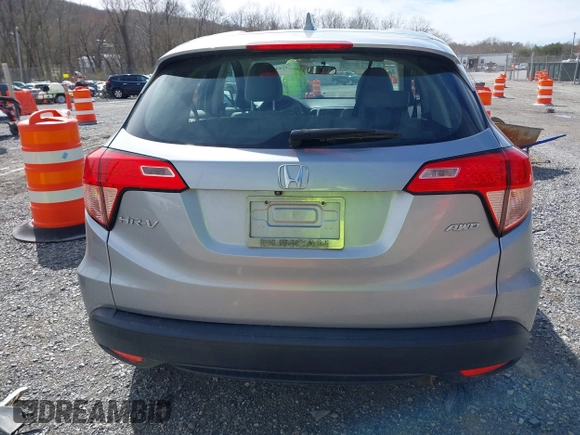 2017 Honda HR-V LX with VIN 3CZRU6H33HM729657, listed as a IAAI auction lot 41844221 with 181,047 mi miles. Bid and sale history available at carsss.com. Image 16.