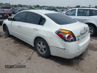 2012 Nissan Altima S z VIN 1N4AL2AP4CN533713, wystawiony jako IAAI lot #42387384 z przebiegiem 229 745 mil mil oraz . Historia ofert i sprzedaży dostępna na DreamBid. Obrazek 3.