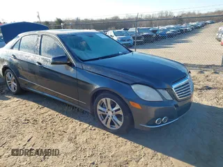 2010 Mercedes-Benz E 550 Luxury with VIN WDDHF7CB8AA161530, listed as a IAAI auction lot 41347163 with 184,364 mi miles and . Bid and sale history available at DreamBid. Image 1.