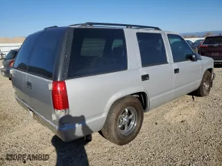1997 Chevrolet Tahoe Limited with VIN 1GNEC13R1VJ316948, listed as a Copart auction lot 41904885 with 161,669 mi miles and Salvage Title. Bid and sale history available at carsss.com. Image 3.
