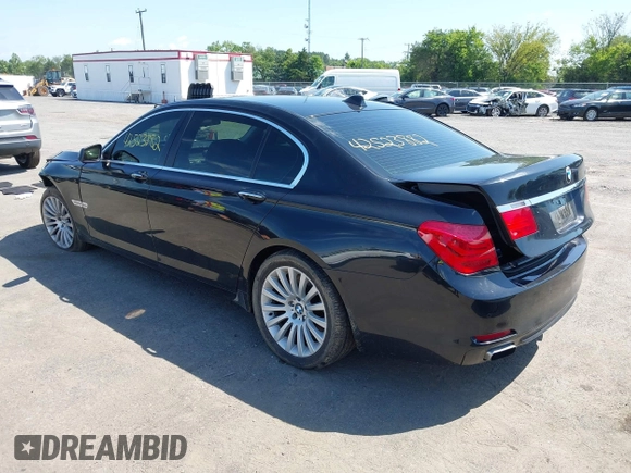 2010 BMW 7 Series 750Li xDrive with VIN WBAKC8C59AC431388, listed as a IAAI auction lot 42523882 with 90,244 mi miles and . Bid and sale history available at DreamBid. Image 3.
