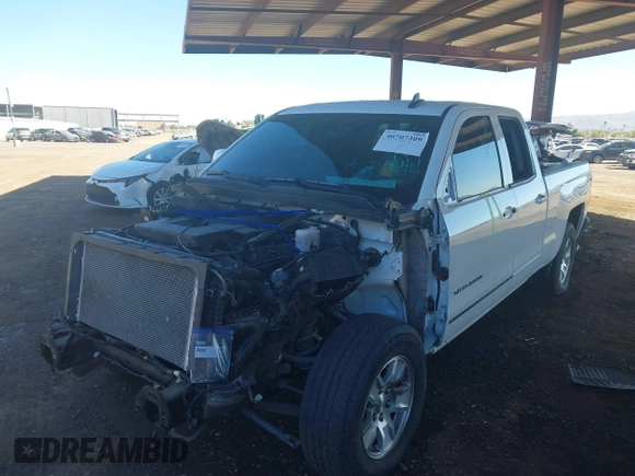2015 Chevrolet Silverado 1500 LT with VIN 1GCRCREC6FZ423241, listed as a IAAI auction lot 40707309 with 114,778 mi miles. Bid and sale history available at carsss.com. Image 18.