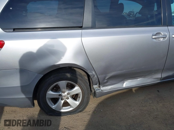 2012 Toyota Sienna LE AAS with VIN 5TDKK3DC6CS232922, listed as a IAAI auction lot 41913060 with 78,709 mi miles and . Bid and sale history available at DreamBid. Image 6.