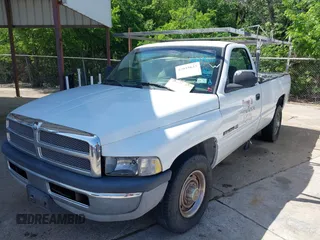1999 Dodge Ram 2500 with VIN 3B7KC26Z0XM582397, listed as a IAAI auction lot 42015637 with 188,837 mi miles. Bid and sale history available at carsss.com. Image 2.