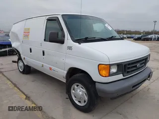 2007 Ford Econoline Cargo Commercial with VIN 1FTNE24W07DB19722, listed as a IAAI auction lot 41500558 with 91,436 mi miles and . Bid and sale history available at DreamBid. Image 1.