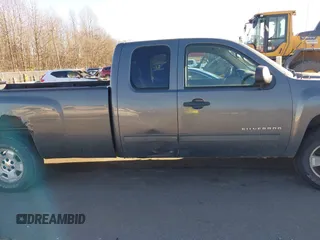 2011 Chevrolet Silverado 1500 LT with VIN 1GCRKSE05BZ382787, listed as a IAAI auction lot 41421158 with 140,145 mi miles and . Bid and sale history available at DreamBid. Image 13.