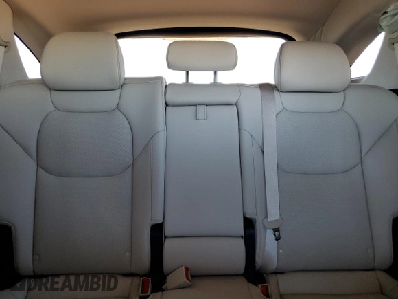 2024 Genesis GV70 2.5T with VIN 5NMMADTB8RH016074, listed as a Copart auction lot 53210695 with 4,068 mi miles and Salvage title. Bid and sale history available at DreamBid. Image 10.