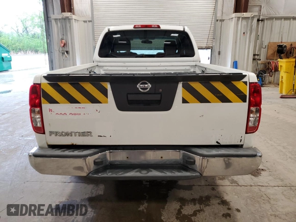 2013 Nissan Frontier S z VIN 1N6BD0CT4DN742328, wystawiony jako Copart lot #57666455 z przebiegiem Nie podano mil oraz Czysty tytuł • Clean title. Historia ofert i sprzedaży dostępna na DreamBid. Obrazek 6.