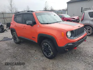 2017 Jeep Renegade Deserthawk z VIN ZACCJBCB0HPG11168, wystawiony jako IAAI lot #41663482 z przebiegiem 84 479 mil mil oraz . Historia ofert i sprzedaży dostępna na DreamBid. Obrazek 1.