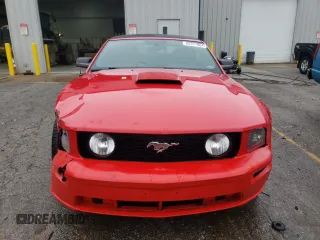 2008 Ford Mustang GT Deluxe with VIN 1ZVHT85H185131800, listed as a Copart auction lot 86317064 with 107,714 mi miles and Salvage Title. Bid and sale history available at DreamBid. Image 5.