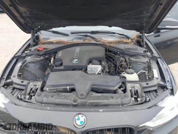 2013 BMW 3 Series 328i with VIN WBA3C1G59DNR47877, listed as a IAAI auction lot 41640493 with 106,689 mi miles and . Bid and sale history available at DreamBid. Image 10.