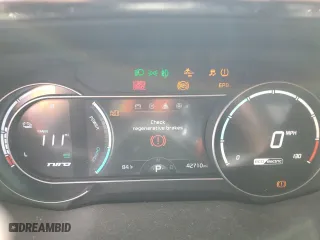 2022 Kia Niro EV S with VIN KNDCC3LGXN5153901, listed as a Copart auction lot 56321424 with 42,710 mi miles and Salvage Title. Bid and sale history available at carsss.com. Image 9.