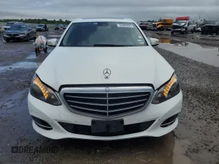 2014 Mercedes-Benz E 350 Sport with VIN WDDHF5KB8EA865027, listed as a Copart auction lot 53482265 with 166,648 mi miles and Salvage Title. Bid and sale history available at DreamBid. Image 5.