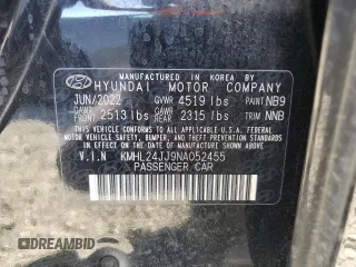 2022 Hyundai Sonata Hybrid Blue with VIN KMHL24JJ9NA052455, listed as a Copart auction lot 61164194 with 31,272 mi miles and Salvage Title. Bid and sale history available at carsss.com. Image 12.