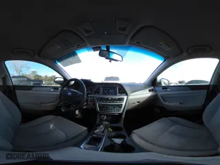 2017 Hyundai Sonata Hybrid SE with VIN KMHE24L11HA055974, listed as a IAAI auction lot 41040102 with 105,258 mi miles. Bid and sale history available at carsss.com. Image 20.