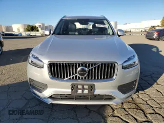 2021 Volvo XC90 Momentum with VIN YV4A221K6M1712505, listed as a Copart auction lot 87847165 with 85,095 mi miles and Salvage Title. Bid and sale history available at carsss.com. Image 5.