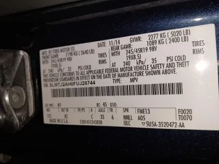 2015 Lincoln MKC with VIN 5LMTJ2AH0FUJ28744, listed as a IAAI auction lot 41888775 with 145,872 mi miles. Bid and sale history available at carsss.com. Image 9.