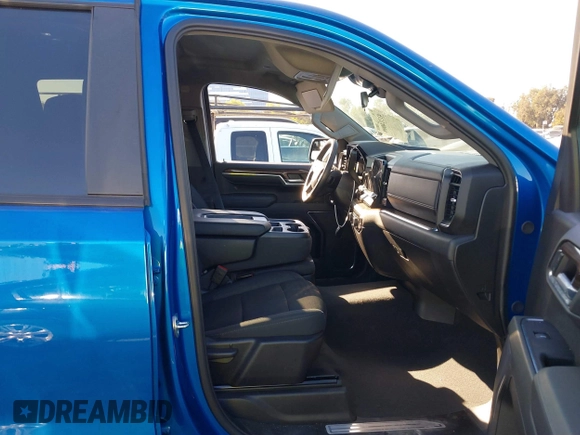 2024 Chevrolet Silverado 1500 with VIN 3GCPADEKXRG300554, listed as a IAAI auction lot 41314009 with 8,342 mi miles and . Bid and sale history available at DreamBid. Image 5.