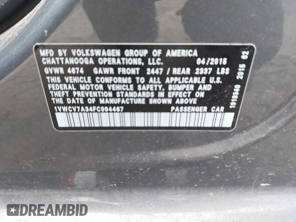 2015 Volkswagen Passat 2.0L TDI SEL Premium with VIN 1VWCV7A34FC094467, listed as a IAAI auction lot 42030825 with 184,517 mi miles. Bid and sale history available at carsss.com. Image 9.