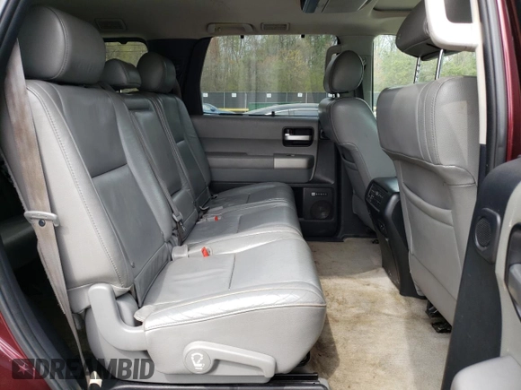 2008 Toyota Sequoia Limited with VIN 5TDZY68A88S010252, listed as a Copart auction lot 52701865 with 375,328 mi miles and Salvage Title. Bid and sale history available at DreamBid. Image 11.