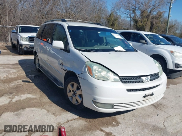 2004 Toyota Sienna XLE z VIN 5TDZA22C84S147404, wystawiony jako IAAI lot #41638416 z przebiegiem 181 672 mil mil oraz . Historia ofert i sprzedaży dostępna na DreamBid. Obrazek 1.