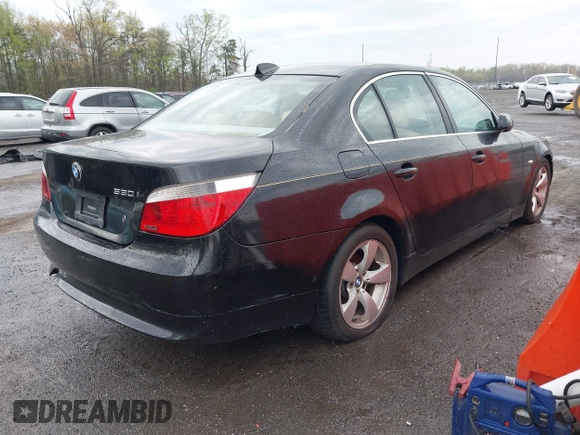 2004 BMW 5 Series 530i with VIN WBANA73514B806617, listed as a IAAI auction lot 42025971 with Not Provided miles and . Bid and sale history available at carsss.com. Image 4.