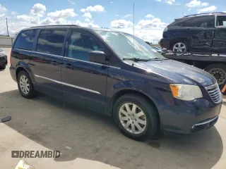 2014 Chrysler Town & Country Touring with VIN 2C4RC1BG8ER383701, listed as a Copart auction lot 70959814 with 157,180 mi miles and Salvage Title. Bid and sale history available at DreamBid. Image 4.