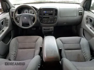 2002 Ford Escape XLT Choice with VIN 1FMYU04152KD42217, listed as a Copart auction lot 78302074 with 234,472 mi miles and Salvage Title. Bid and sale history available at carsss.com. Image 8.