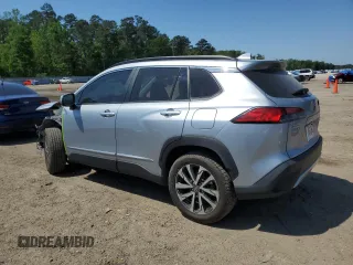 2022 Toyota Corolla Cross XLE с VIN 7MUDAABGXNV006090, выставлен на аукционе Copart как лот 52609245 с пробегом 84 505 миль миль и Списание • Salvage title. История ставок и продаж доступна на DreamBid. Изображение 2.