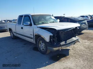 1999 Chevrolet Silverado 1500 LS with VIN 2GCEC19T1X1229396, listed as a IAAI auction lot 41212702 with 480,867 mi miles. Bid and sale history available at carsss.com. Image 1.