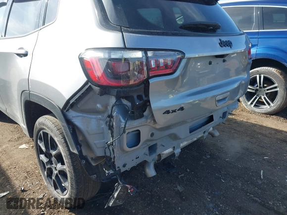 2023 Jeep Compass Latitude with VIN 3C4NJDBN7PT558797, listed as a IAAI auction lot 41854517 with 26,495 mi miles and . Bid and sale history available at DreamBid. Image 12.