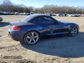 2011 BMW Z4 sDrive30i with VIN WBALM5C56BE378638, listed as a Copart auction lot 89139045 with 74,525 mi miles and Salvage Title. Bid and sale history available at carsss.com. Image 3.