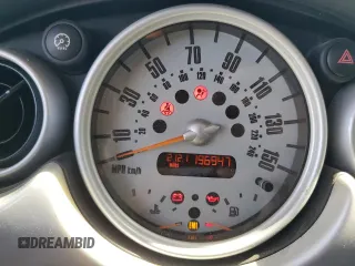 2002 MINI Hardtop with VIN WMWRC33472TC34281, listed as a Copart auction lot 71631644 with 196,947 mi miles and Salvage Title. Bid and sale history available at DreamBid. Image 9.