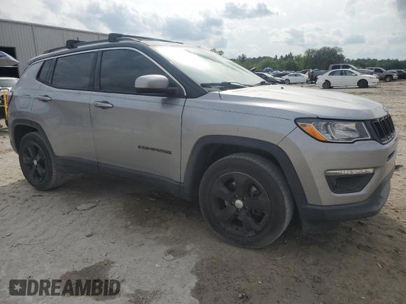 2018 Jeep Compass Latitude with VIN 3C4NJCBB8JT181968, listed as a Copart auction lot 51128195 with 94,471 mi miles and Salvage Title. Bid and sale history available at carsss.com. Image 4.