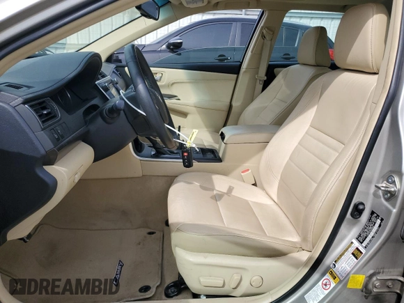 2017 Toyota Camry XLE z VIN 4T1BF1FK7HU616848, wystawiony jako Copart lot #57220335 z przebiegiem 96 762 mil mil oraz Szkoda całkowita • Salvage title. Historia ofert i sprzedaży dostępna na DreamBid. Obrazek 7.