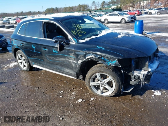 2021 Audi Q5 Premium with VIN WA1AAAFY1M2055212, listed as a IAAI auction lot 41347267 with 51,127 mi miles. Bid and sale history available at carsss.com. Image 1.