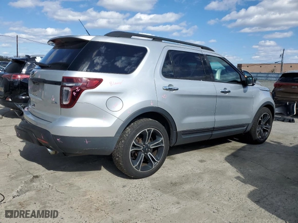 2014 Ford Explorer Sport with VIN 1FM5K8GTXEGA40515, listed as a Copart auction lot 52093215 with 66,652 mi miles and Salvage Title. Bid and sale history available at carsss.com. Image 3.