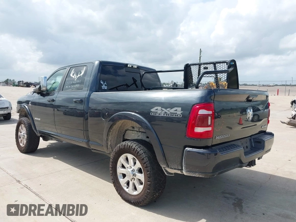 2020 Ram 2500 Laramie with VIN 3C6UR5FL7LG192773, listed as a IAAI auction lot 42067084 with 258,018 mi miles and . Bid and sale history available at DreamBid. Image 3.
