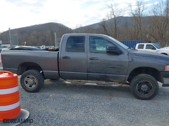 2004 Dodge Ram 2500 SLT with VIN 3D7KU28C14G283569, listed as a IAAI auction lot 41866373 with 204,212 mi miles. Bid and sale history available at carsss.com. Image 13.