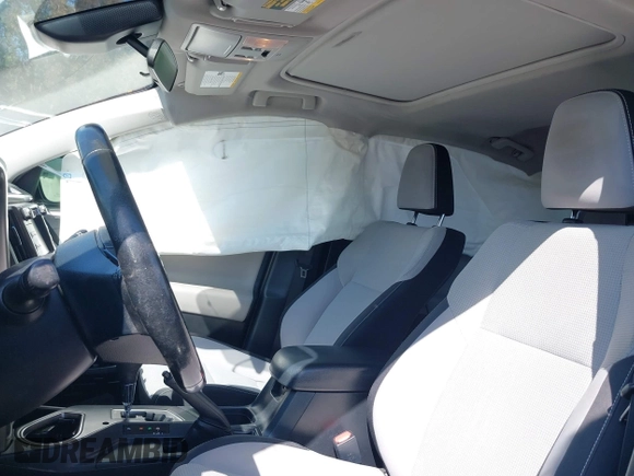 2018 Toyota RAV4 XLE z VIN JTMWFREV4JJ168138, wystawiony jako IAAI lot #41845337 z przebiegiem 122 509 mil mil oraz . Historia ofert i sprzedaży dostępna na DreamBid. Obrazek 20.
