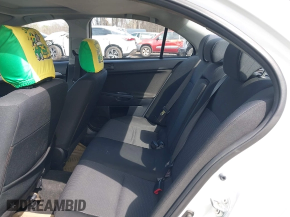 2010 Mitsubishi Lancer ES z VIN JA32U2FU9AU027824, wystawiony jako IAAI lot #41992311 z przebiegiem 239 422 mil mil oraz . Historia ofert i sprzedaży dostępna na DreamBid. Obrazek 8.